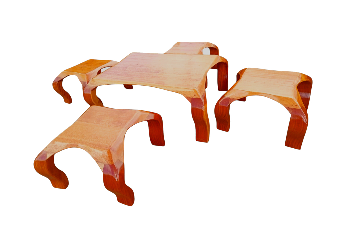 Clear Solid Mahogany Coffee Table with 4 Matching Stools